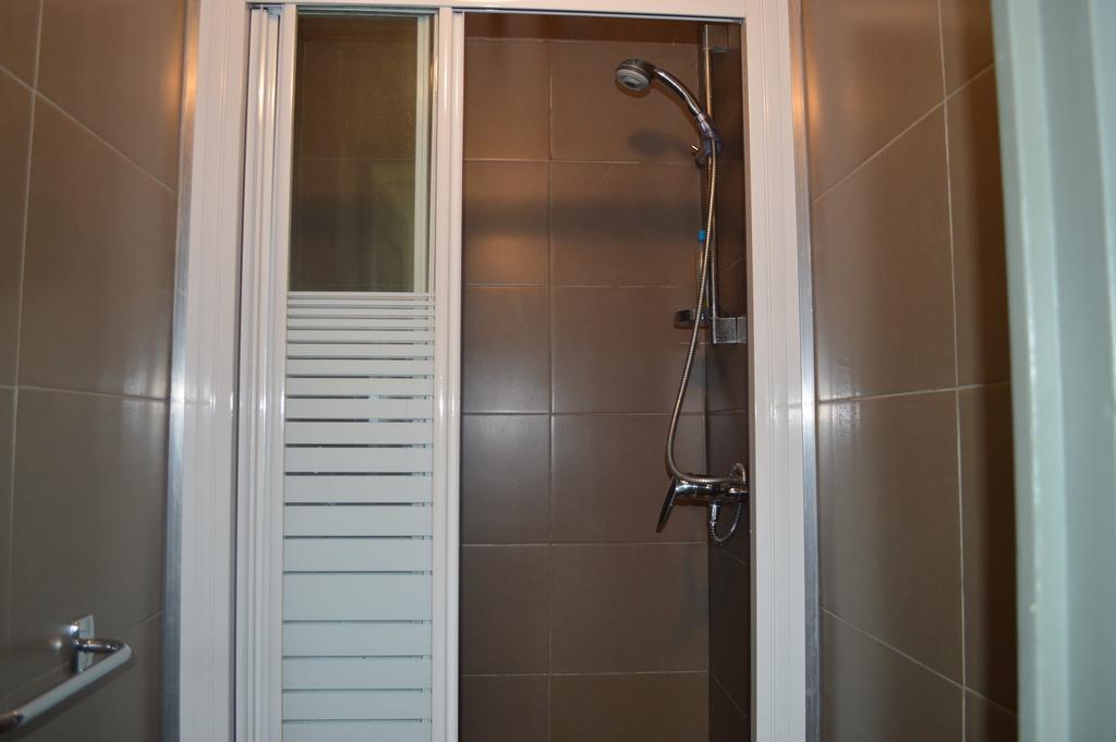 Backpackers Chez Patrick Hostel Νίκαια Εξωτερικό φωτογραφία